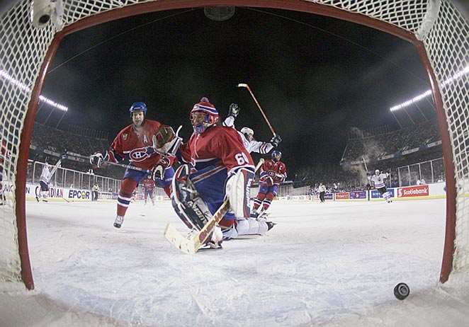 The 2014 Winter Classic will be the biggest edition yet as the outdoor game trend keeps growing.